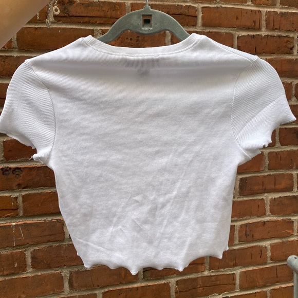 Cropped Tee With Gems - Picture 2 of 3